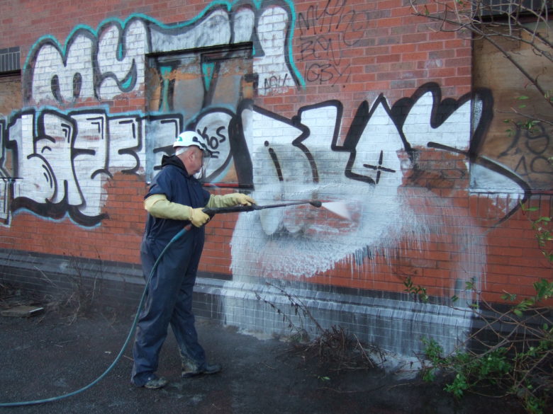 graffiti remover